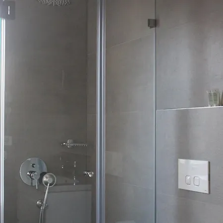 Lake Muse Penthouse Tirana