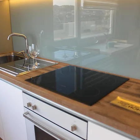 Lake Muse Penthouse * Tirana